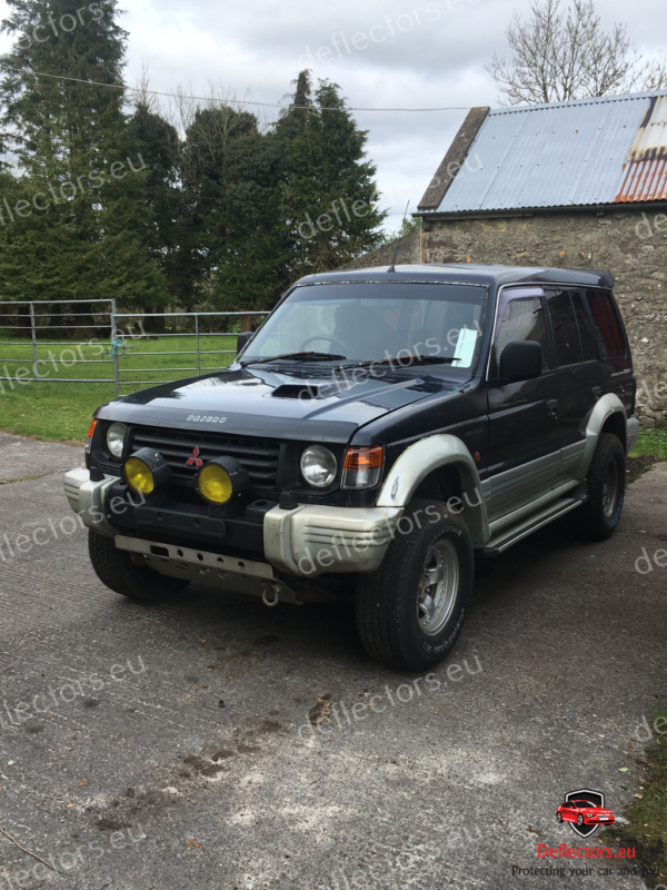 Motorhaubenschutz / Steinschlagschutz Motorhaube für Mitsubishi Pajero 2 1991-1999 (Shogun, Montero) 7 Motorhaubenschutz / Steinschlagschutz Motorhaube für Mitsubishi Pajero 2 1991-1999 (Shogun, Montero) – Bild 6