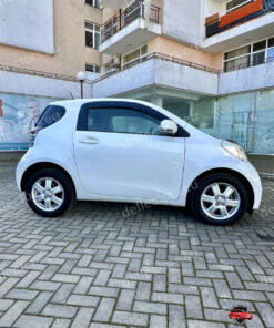 Alternative view of Ветробрани Heko за TOYOTA IQ (2009+)