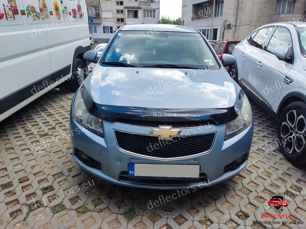 Deflektor prednej kapoty pre Chevrolet Cruze 2009- (dlhý) 3 Deflektor prednej kapoty pre Chevrolet Cruze 2009- (dlhý) – Obrázok 2