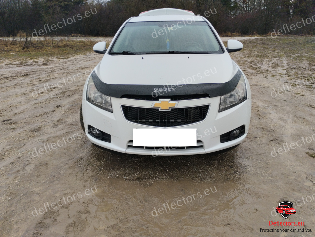Deflektor prednej kapoty pre Chevrolet Cruze 2009- (dlhý) 16 Deflektor prednej kapoty pre Chevrolet Cruze 2009- (dlhý) – Obrázok 15