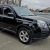 Samoljepljivi bočni vjetrobrani / deflektori vjetra / deflektori zraka za Nissan X-Trail III (T32) 2013+ 5 vrata – 4 kom. set bočnih vjetrobrana za prednja + stražnja vrata 2