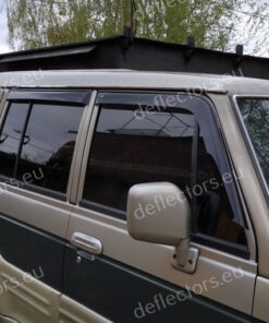 Deflettori aria l'installazione esterna per Hyundai Galloper 3d/5d 1998-2003 - 4 pz. anteriori e posteriori (anteriore adatto a tutti)
