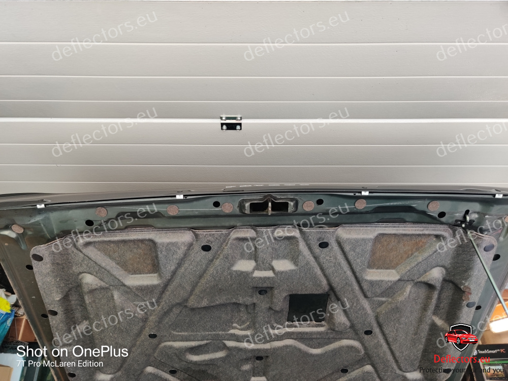 Deflector de capotă pentru Nissan Patrol Y60 1987-1997 (Safari) 11 Deflector de capotă pentru Nissan Patrol Y60 1987-1997 (Safari) - imagine 10