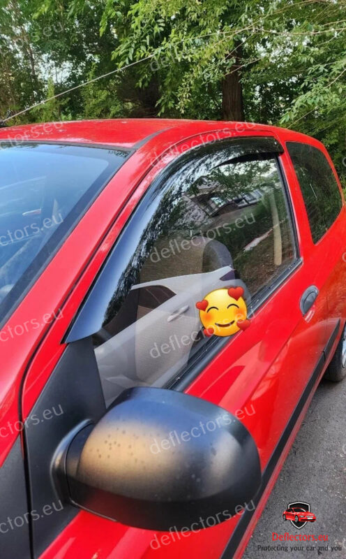 Ветробрани за залепяне за Hyundai Getz Hb 3d 2002+ с 3 врати – 2 бр. предни 2 Ветробрани за залепяне за Hyundai Getz Hb 3d 2002+ с 3 врати - 2 бр. предни