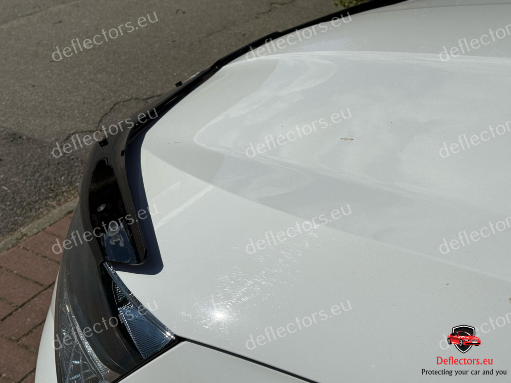 Deflector de capotă pentru Skoda Scala 2020- (fară spațiu pentru emblemă) 6 Deflector de capotă pentru Skoda Scala 2020- (fară spațiu pentru emblemă) - imagine 4