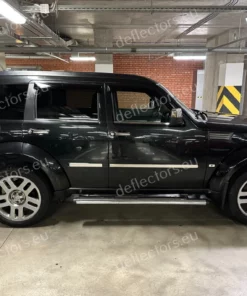 Alternative view of Deflectores de viento para montaje exterior (pegado) para Dodge Nitro 2006-2011 5 puertas - 4 piezas delanteros y traseros