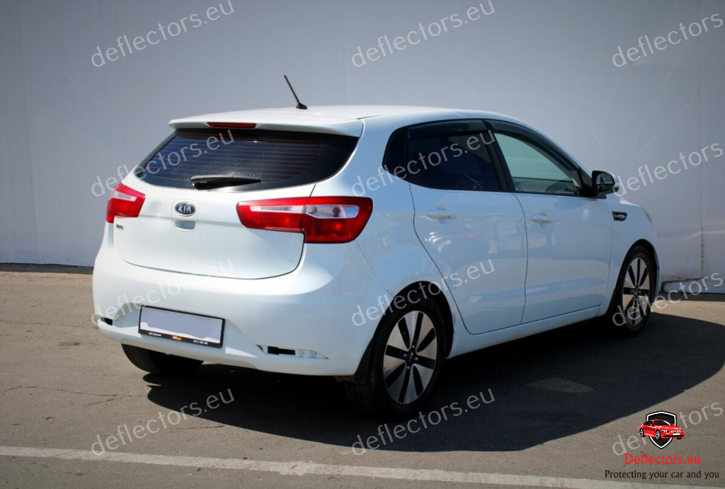 Déflecteurs d’air / de vent à coller pour Kia Rio 5D Hb 2011- 5 portes – 4 avant et arrière 7 Déflecteurs d’air / de vent à coller pour Kia Rio 5D Hb 2011- 5 portes - 4 avant et arrière – Image 5