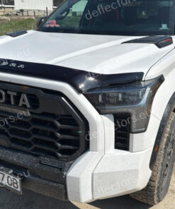 Alternative view of Deflektor prednej kapoty pre Toyota Tundra 2021-