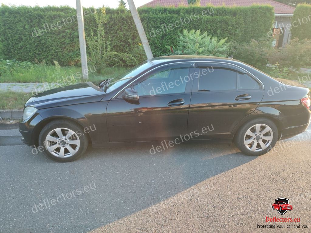 Vindavvisare / fönstervisir extern montering för Mercedes Benz C-class Sedan (S204) 2007-2013 – 5 dörrar – 4 st. fram och bak 6 Vindavvisare / fönstervisir extern montering för Mercedes Benz C-class Sedan (S204) 2007-2013 - 5 dörrar - 4 st. fram och bak - Bild 4
