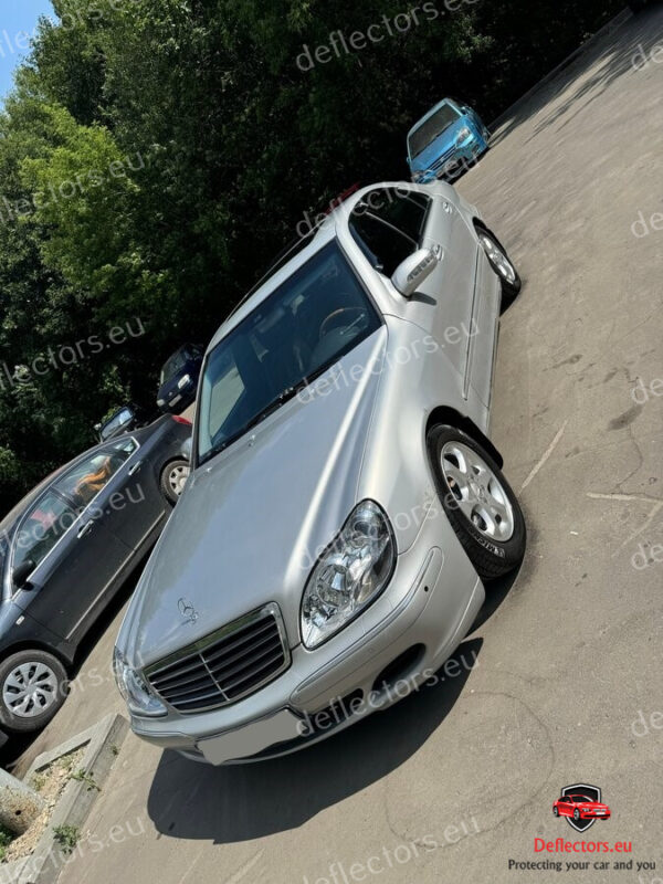 Vindavvisare / fönstervisir extern montering för Mercedes Benz S-class (W220) Long 1998-2005 – 5 dörrar – 4 st. fram och bak 13 Vindavvisare / fönstervisir extern montering för Mercedes Benz S-class (W220) Long 1998-2005 - 5 dörrar - 4 st. fram och bak - Bild 11