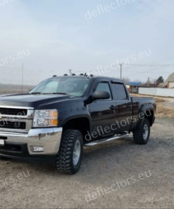 Alternative view of Légterelők külső illeszkedéssel Chevrolet Silverado Crew Cab (GMT 900) 2007-2014 5 ajtóshoz - 4 db elöl -hátul
